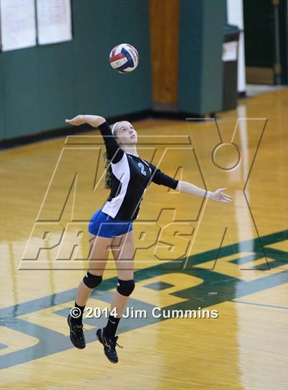 Thumbnail 3 in Geneva vs Glenbard West (Hilltopper Invite) photogallery.