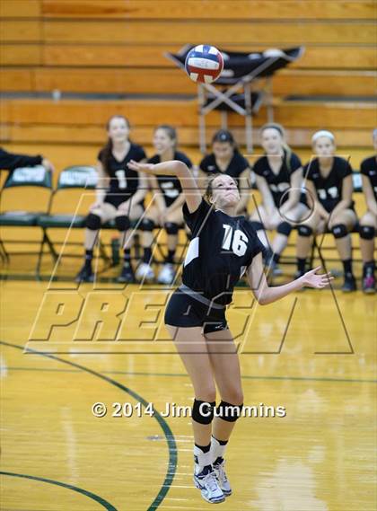 Thumbnail 1 in Geneva vs Glenbard West (Hilltopper Invite) photogallery.
