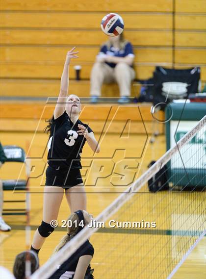 Thumbnail 3 in Geneva vs Glenbard West (Hilltopper Invite) photogallery.