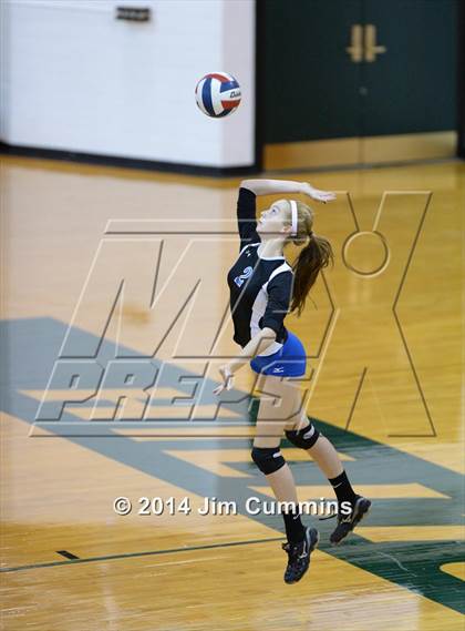 Thumbnail 3 in Geneva vs Glenbard West (Hilltopper Invite) photogallery.