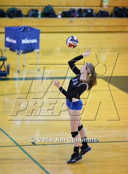 Thumbnail 1 in Geneva vs Glenbard West (Hilltopper Invite) photogallery.