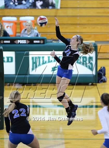 Thumbnail 1 in Geneva vs Glenbard West (Hilltopper Invite) photogallery.