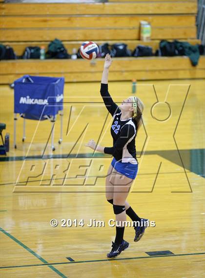 Thumbnail 1 in Geneva vs Glenbard West (Hilltopper Invite) photogallery.