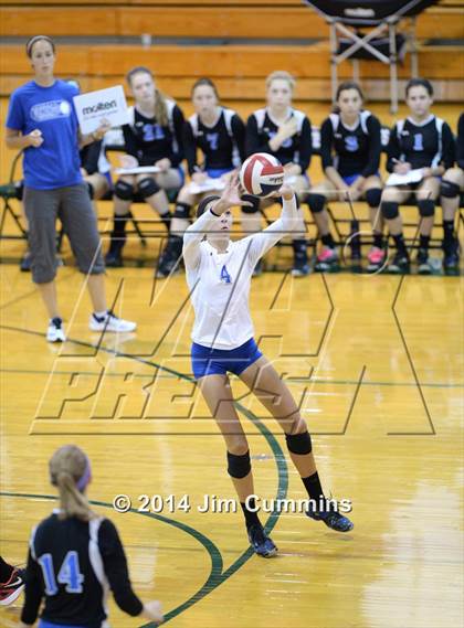 Thumbnail 3 in Geneva vs Glenbard West (Hilltopper Invite) photogallery.