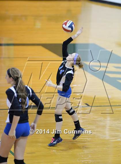 Thumbnail 3 in Geneva vs Glenbard West (Hilltopper Invite) photogallery.