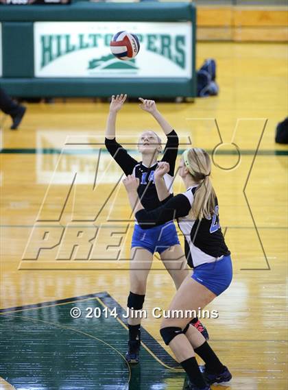 Thumbnail 2 in Geneva vs Glenbard West (Hilltopper Invite) photogallery.