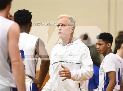 Thumbnail 2 in Jesuit vs Hahnville (Country Day Classic) photogallery.