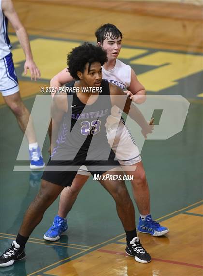 Thumbnail 1 in Jesuit vs Hahnville (Country Day Classic) photogallery.