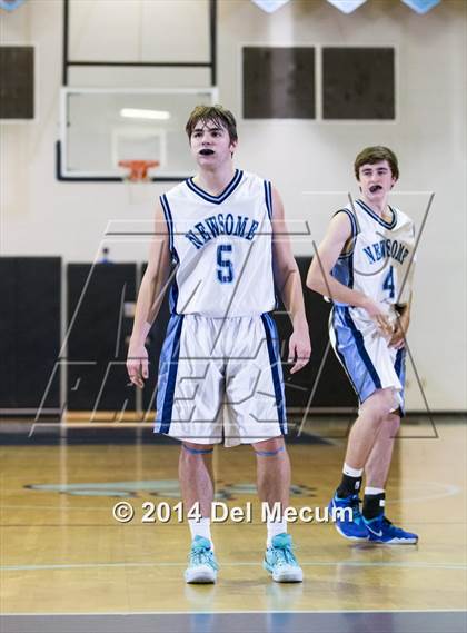 Thumbnail 3 in East Bay @ Newsome photogallery.