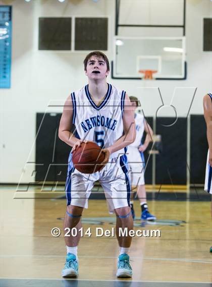 Thumbnail 3 in East Bay @ Newsome photogallery.