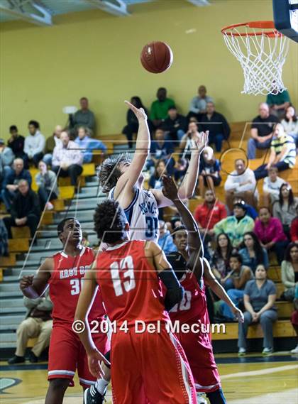 Thumbnail 2 in East Bay @ Newsome photogallery.