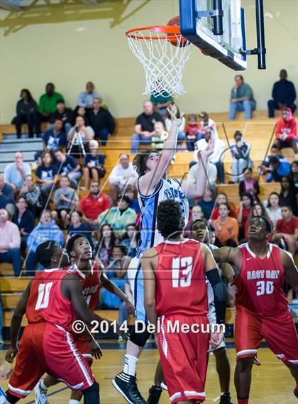 Thumbnail 3 in East Bay @ Newsome photogallery.