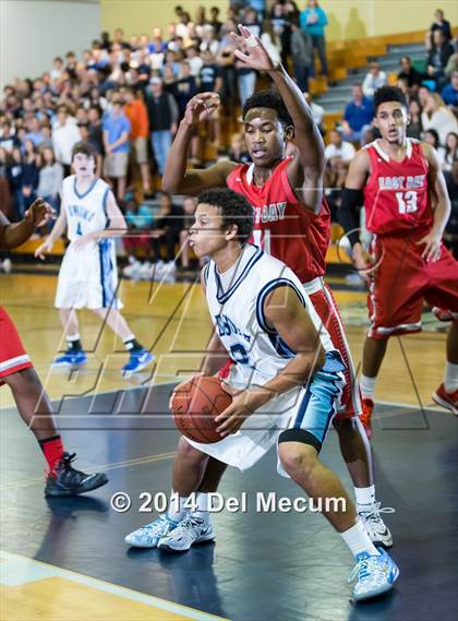 Thumbnail 1 in East Bay @ Newsome photogallery.