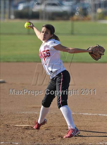 Thumbnail 3 in Lodi vs. Vacaville (Victory Pre-Season T.O.C.) photogallery.