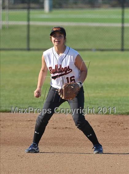 Thumbnail 2 in Lodi vs. Vacaville (Victory Pre-Season T.O.C.) photogallery.