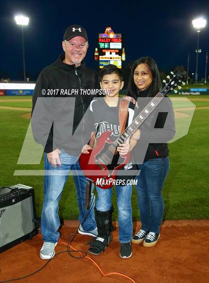 Thumbnail 2 in Vacaville vs. Woodcreek @ Raley Field photogallery.