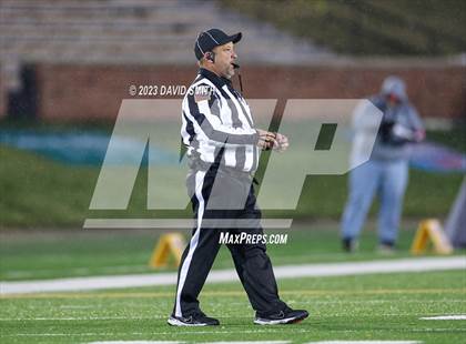 Thumbnail 2 in Valle Catholic vs. Lamar (MSHSAA Class 2 Championship) photogallery.