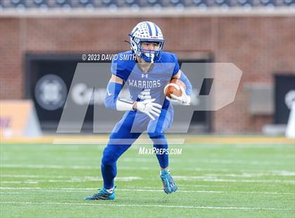Thumbnail 3 in Valle Catholic vs. Lamar (MSHSAA Class 2 Championship) photogallery.