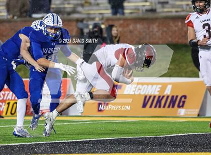 Thumbnail 1 in Valle Catholic vs. Lamar (MSHSAA Class 2 Championship) photogallery.