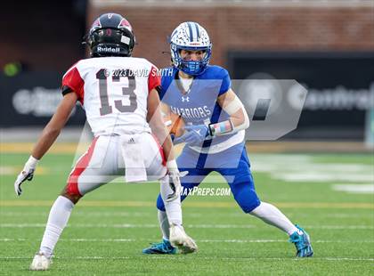 Thumbnail 3 in Valle Catholic vs. Lamar (MSHSAA Class 2 Championship) photogallery.