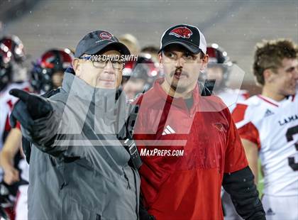 Thumbnail 2 in Valle Catholic vs. Lamar (MSHSAA Class 2 Championship) photogallery.