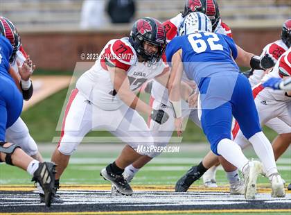 Thumbnail 3 in Valle Catholic vs. Lamar (MSHSAA Class 2 Championship) photogallery.