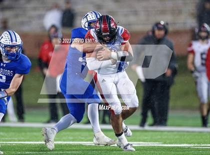 Thumbnail 2 in Valle Catholic vs. Lamar (MSHSAA Class 2 Championship) photogallery.