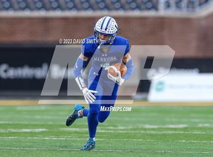 Thumbnail 3 in Valle Catholic vs. Lamar (MSHSAA Class 2 Championship) photogallery.