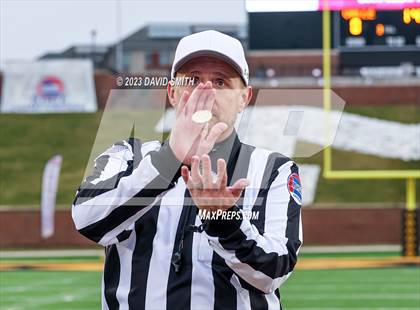 Thumbnail 2 in Valle Catholic vs. Lamar (MSHSAA Class 2 Championship) photogallery.