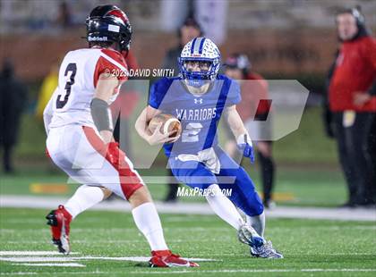 Thumbnail 3 in Valle Catholic vs. Lamar (MSHSAA Class 2 Championship) photogallery.