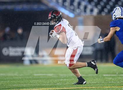 Thumbnail 1 in Valle Catholic vs. Lamar (MSHSAA Class 2 Championship) photogallery.