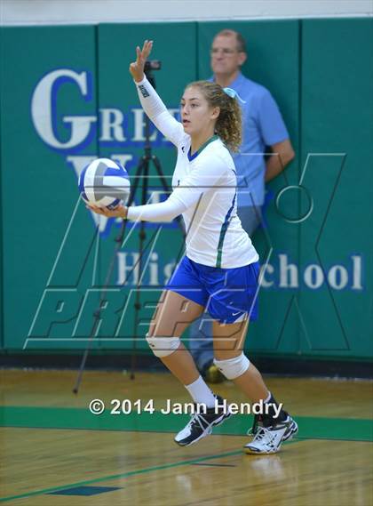Thumbnail 3 in Saddleback Valley Christian vs. Xavier Prep (Durango Fall Classic) photogallery.