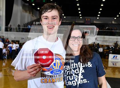 Thumbnail 3 in Burbank vs. Brentwood School (CIF SS DIV 3AA Final) photogallery.