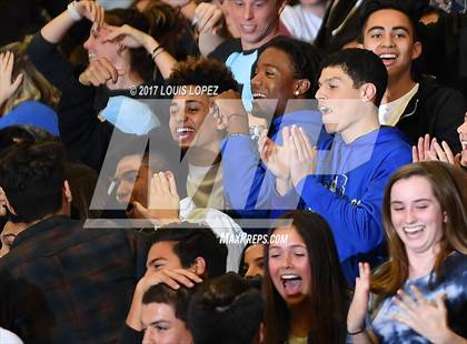 Thumbnail 3 in Burbank vs. Brentwood School (CIF SS DIV 3AA Final) photogallery.