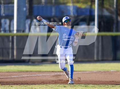 Thumbnail 1 in Clovis @ Clovis North photogallery.