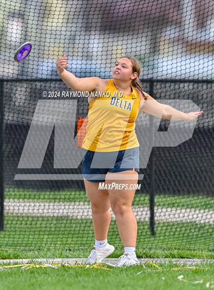 Thumbnail 2 in Muncie Central 3-Way (Discus) photogallery.