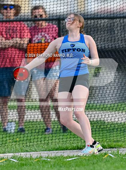 Thumbnail 3 in Muncie Central 3-Way (Discus) photogallery.