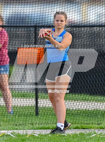 Thumbnail 1 in Muncie Central 3-Way (Discus) photogallery.