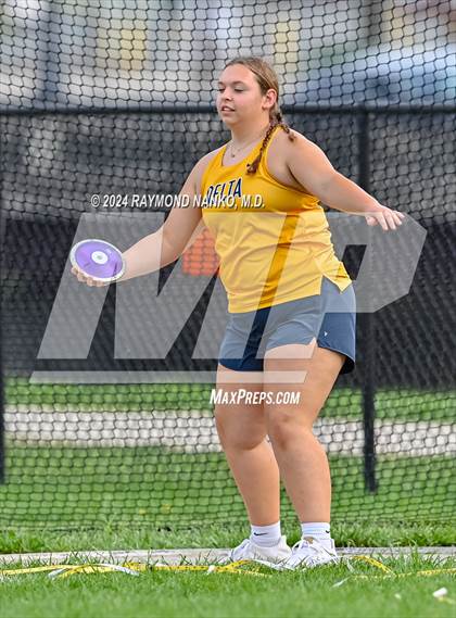 Thumbnail 2 in Muncie Central 3-Way (Discus) photogallery.