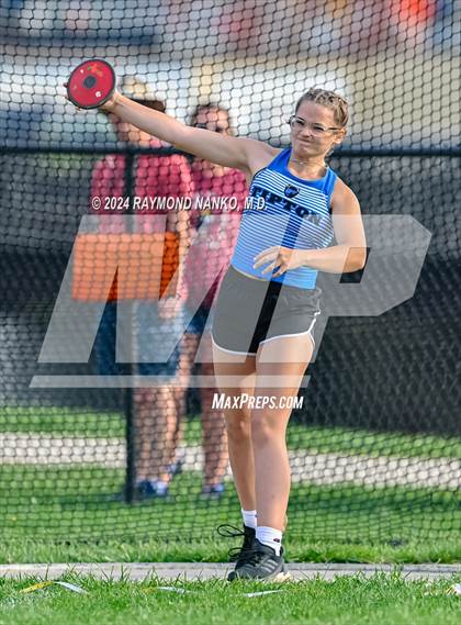 Thumbnail 2 in Muncie Central 3-Way (Discus) photogallery.