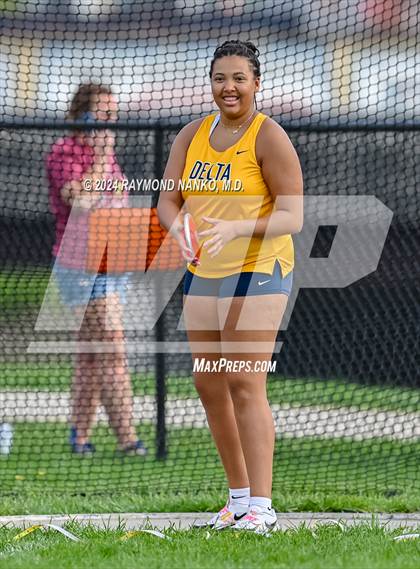 Thumbnail 2 in Muncie Central 3-Way (Discus) photogallery.