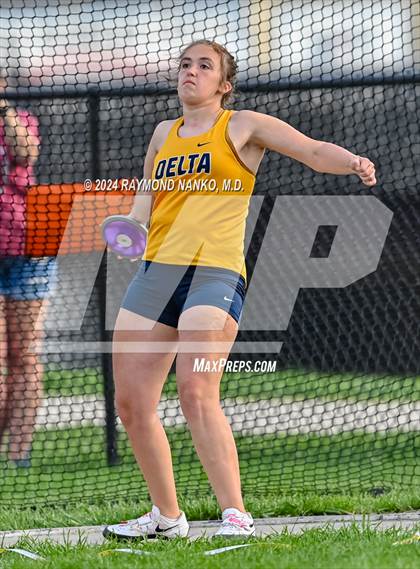Thumbnail 2 in Muncie Central 3-Way (Discus) photogallery.