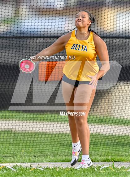 Thumbnail 3 in Muncie Central 3-Way (Discus) photogallery.