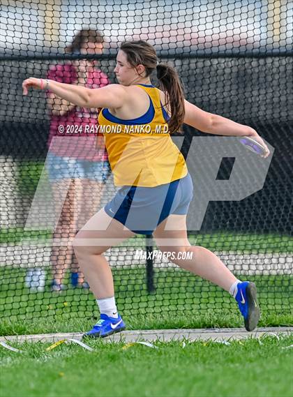 Thumbnail 1 in Muncie Central 3-Way (Discus) photogallery.