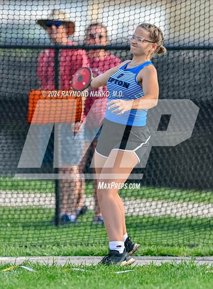 Thumbnail 1 in Muncie Central 3-Way (Discus) photogallery.
