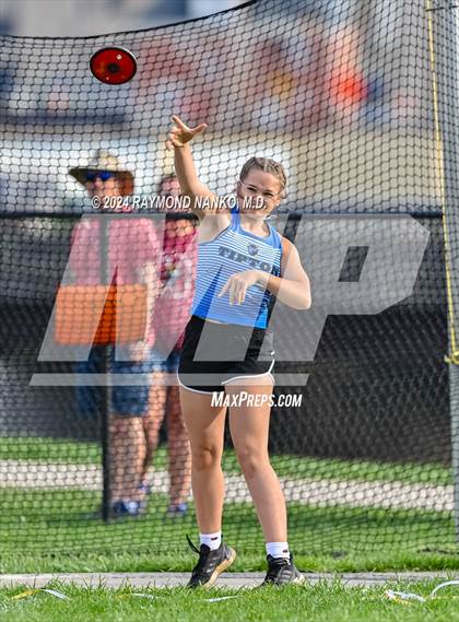 Thumbnail 3 in Muncie Central 3-Way (Discus) photogallery.