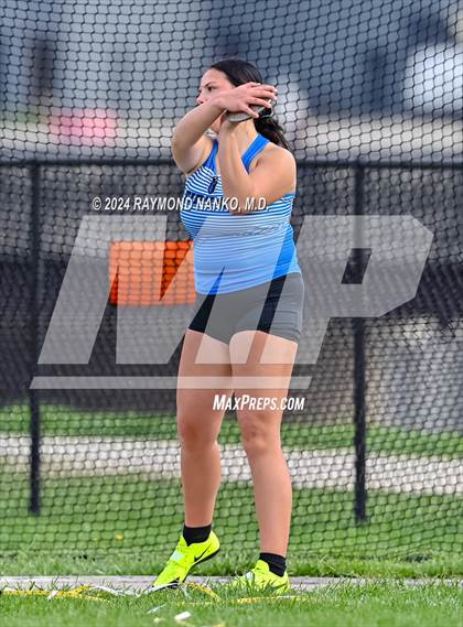 Thumbnail 2 in Muncie Central 3-Way (Discus) photogallery.