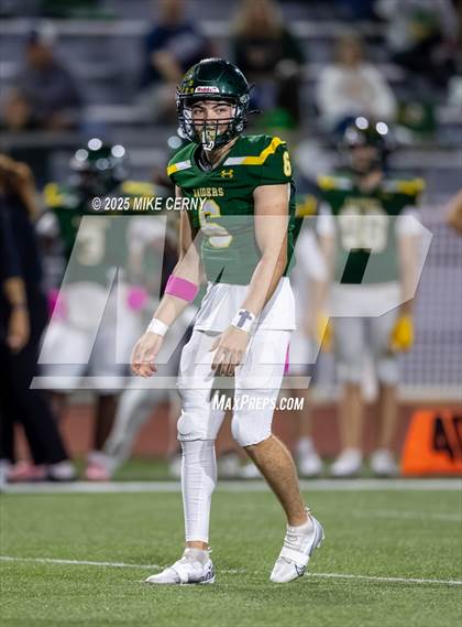 Thumbnail 3 in Lawrence Free State @ Shawnee Mission South photogallery.