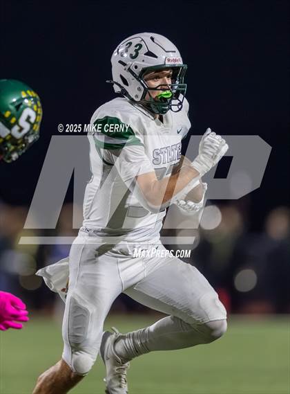 Thumbnail 2 in Lawrence Free State @ Shawnee Mission South photogallery.