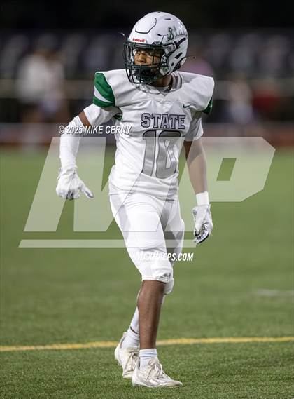 Thumbnail 2 in Lawrence Free State @ Shawnee Mission South photogallery.